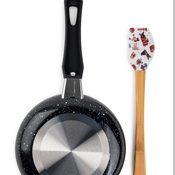 brooklyn Steel Mini Round 2-Pc. Fry Pan Set - Picture 2 of 6